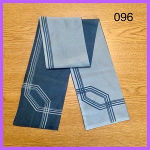 Reversible tube scarf_096